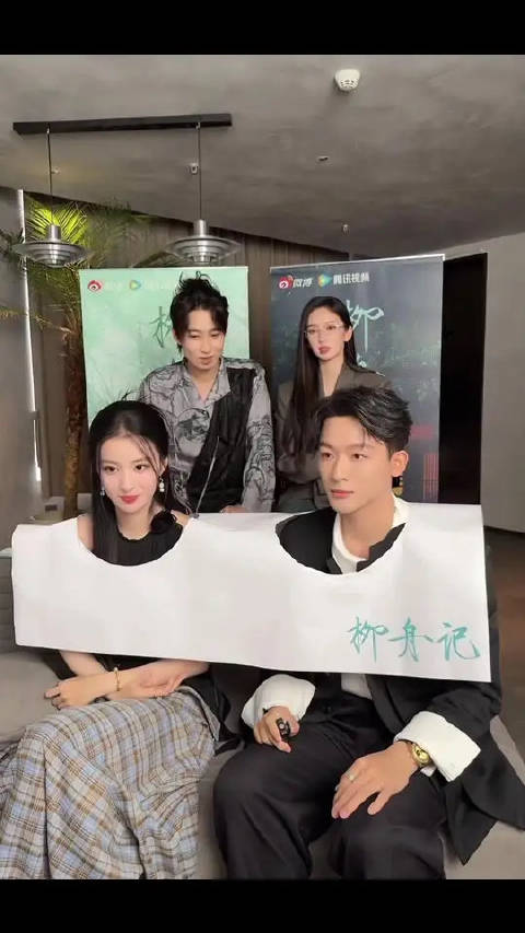 哈哈哈哈两人直播氛围很好，王楚然一看就是一个很好的小女孩