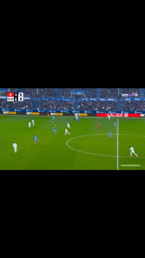 贝林厄姆精准直塞，助攻姆巴佩进球！️ 皇马客场1:0阿拉维斯