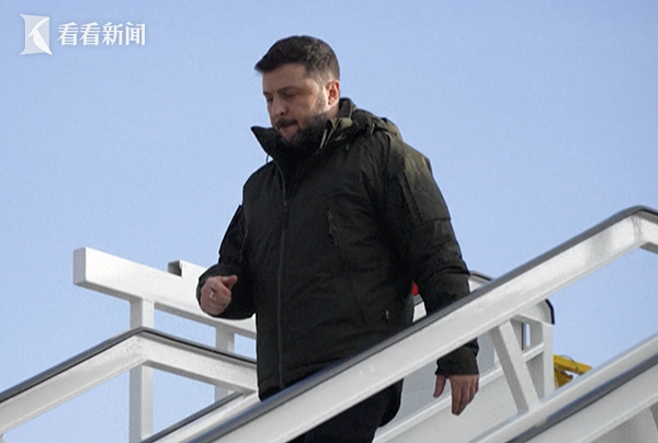 泽连斯基赴德与美谈判 两狙击手在屋顶疑似自拍