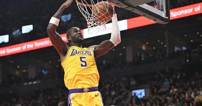 湖人找到艾顿说明书！1数据飞升不做软蛋中锋 东契奇是他福星