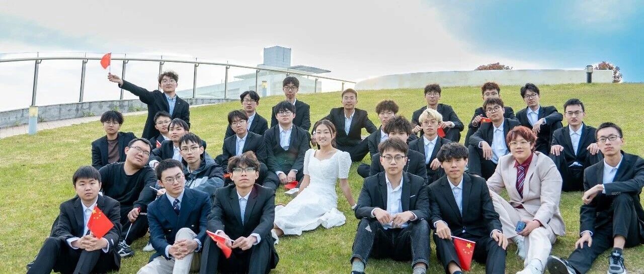 一台“组装车”何以飙出“跑车”的速度？