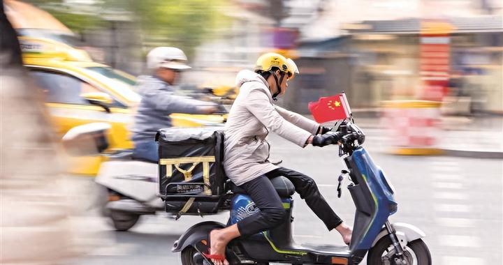 严格限速 价格上涨 新国标车销售遇冷