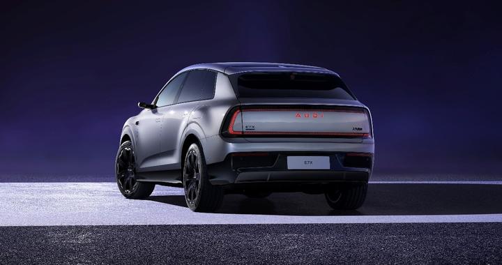 AUDI E7X：概念车落地+豪华SUV新篇章