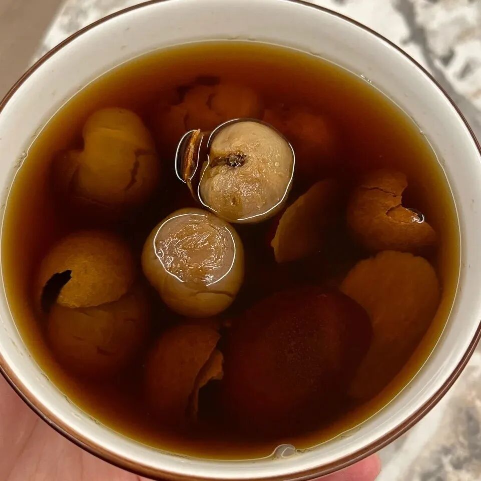 膏方我院自制附杞固本膏、脾肾双补膏、二冬膏、助眠膏等,医生会根据不同体质,搭配滋阴补阳的专属膏方,方便日常调理。