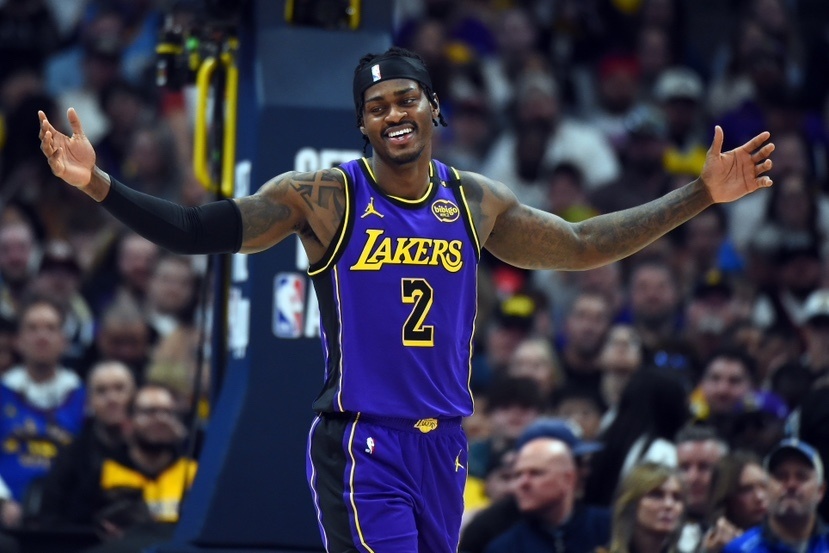 詹姆斯26分，艾顿20+13，湖人客场击败太阳