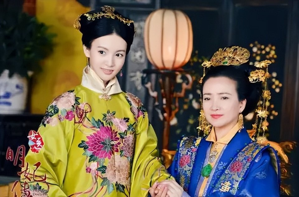 金晨发文悼念何晴：您不仅是荧幕上的传奇，更是戏里给过我温暖的妈妈