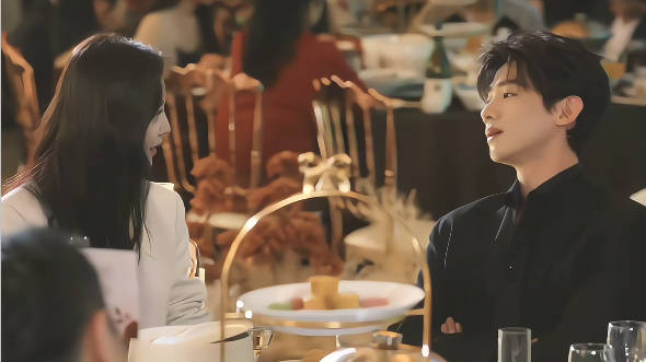 白敬亭章若楠新剧《难哄》桑延温以凡互动引热议