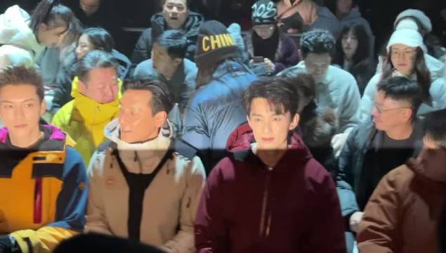 吴彦祖吴磊陈伟霆同框亮相，状态绝佳