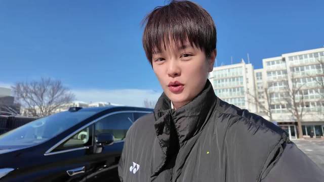 王祉怡自称南方小土豆堆雪人