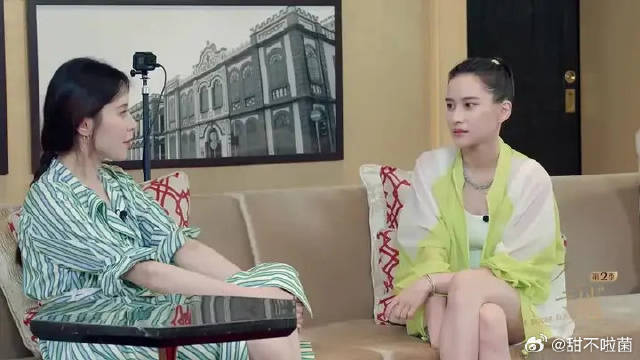 刚结婚就吵架？窦骁看上豪车想要买，谁料却惹怒何超莲