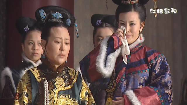 顺治一心为鄂妃，不理朝政，意欲归佛，众臣冒死进谏