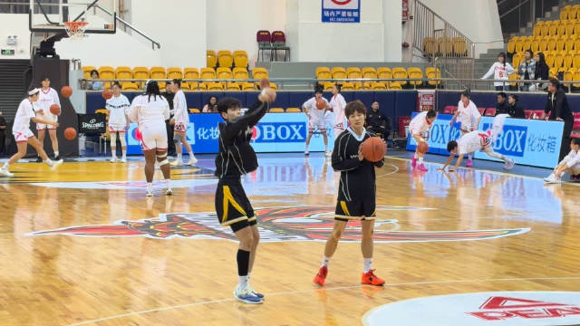 今晚可以看到2-3连线，姐妹同台？