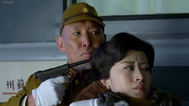 大姐为明楼牺牲性命，从此明家三兄弟再无弱点