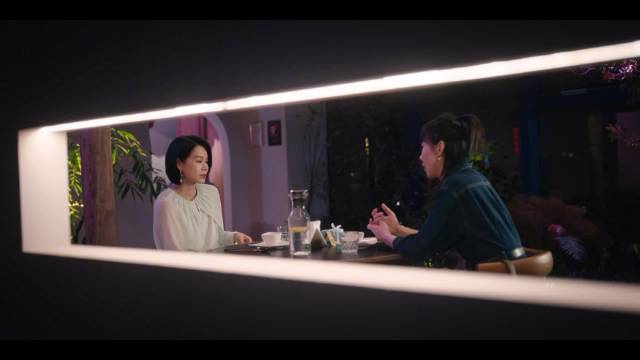 张冉邀成曼上综艺假装闺蜜，二人默契不佳效果拉满