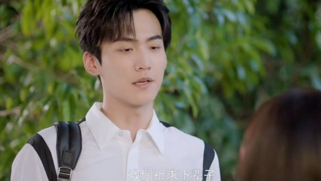 《狙击蝴蝶》原著李雾殉情引热议，剧版结局引猜测