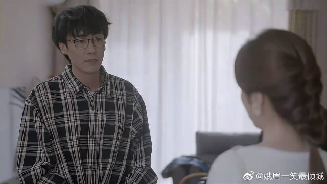 男子上门献殷勤，竟是想复婚，不成想美女已爱上别人