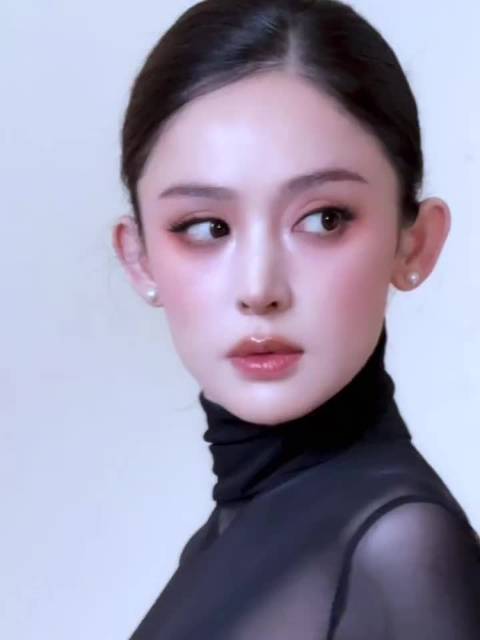 娜扎流星璀璨妆冷艳灵动如碎钻点缀