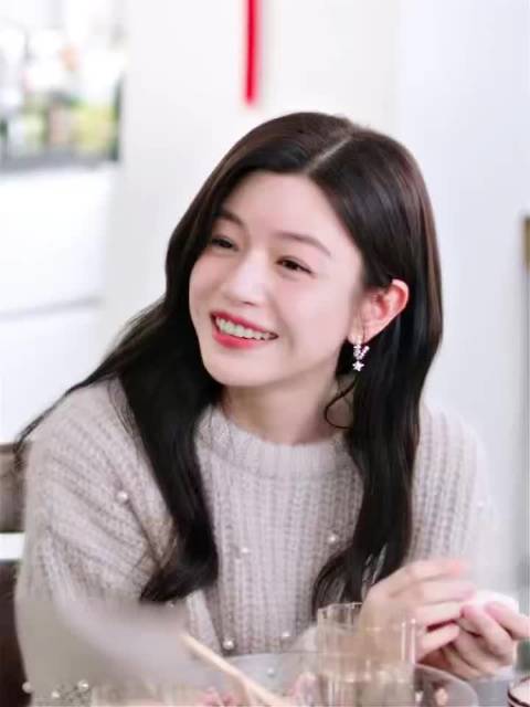 陈妍希新剧角色再遇任氏项目，职场宿命感引共鸣