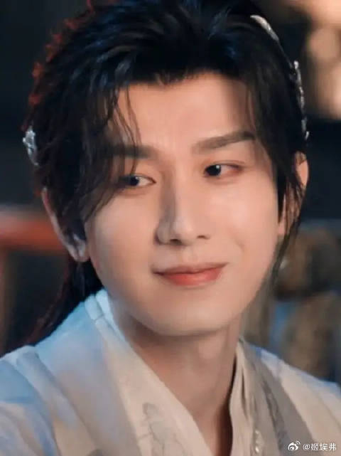 就这样陪着对方一起去看万水千山吧