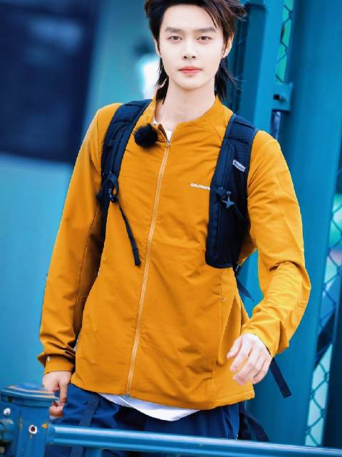 赵柯淳粉丝深情告白：爱是本能支持是信仰