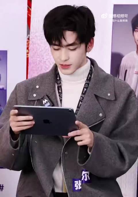 张卓尔：本座的人，你也敢动 很带入了