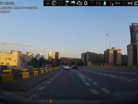 儿童被撞视频曝光，专家重申智驾仅为辅助功能