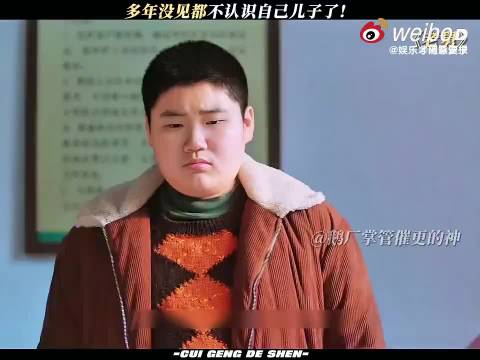 厂工夜场同熬夜，双手攥紧生活重量