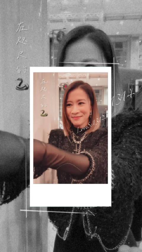 佘诗曼暖心回应粉丝，亲切互动引期待