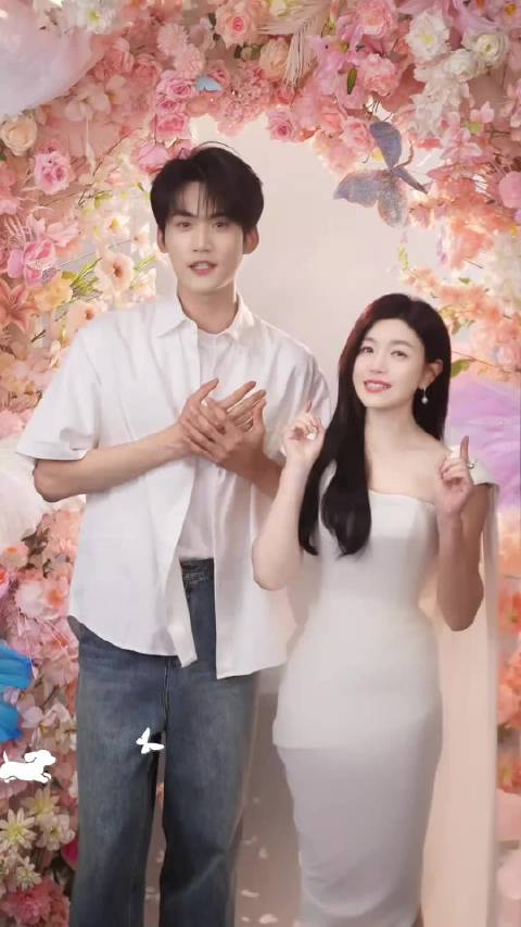 李雾天天见，两人唱歌三人幸福