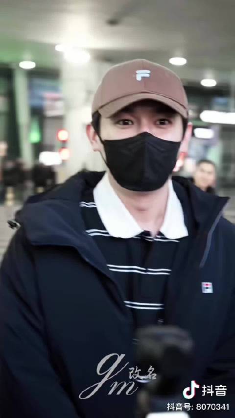 到底是七郎还是七仔？ @杨旭文 yxw