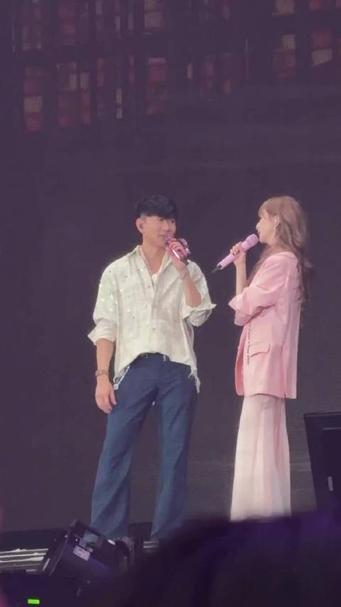 林俊杰王心凌北京演唱会合唱《当你》