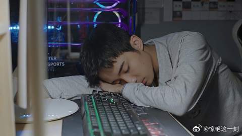 童文洁跟方圆哭诉 跟宋倩的恩怨情仇，这酒劲儿是真大啊