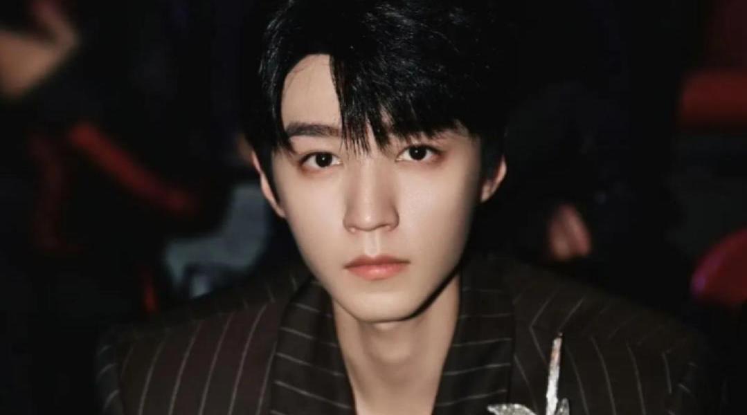 安利官上线！王俊凯把平遥推光漆器推出海