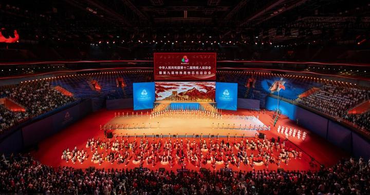 追光丨致敬——书写生命奇迹的他们