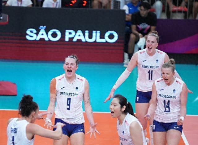 就在今天!12月16日凌晨，朱婷13分首失最佳主攻，科内世俱杯丢冠