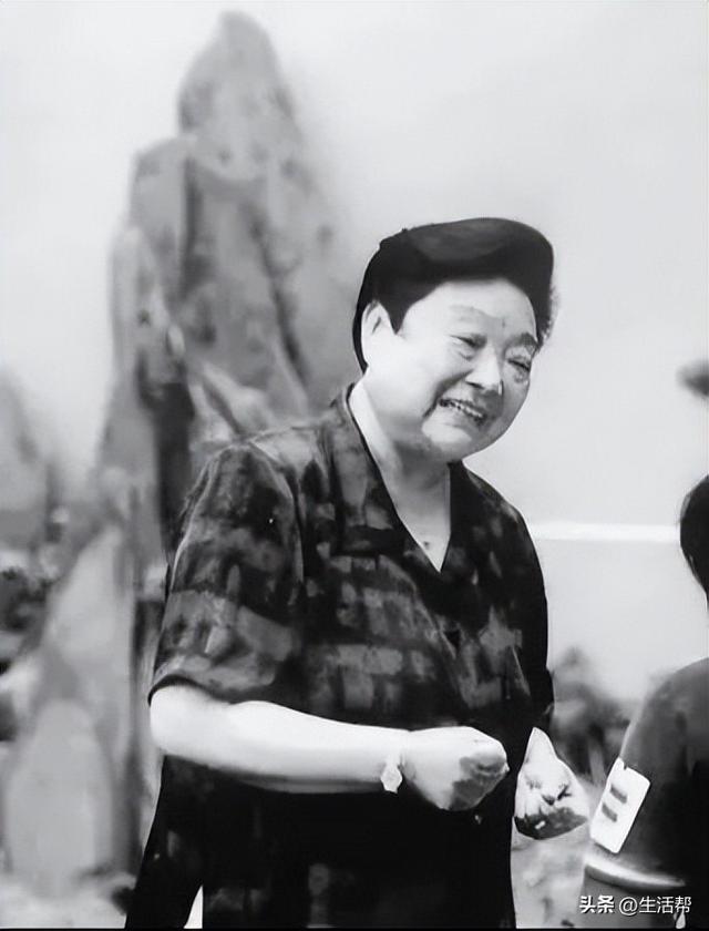 沪剧《鸡毛飞上天》原型人物走了！上海徐汇区建襄小学创始人吴佩芳逝世，享年95岁