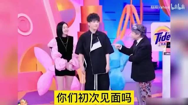 综艺开车名场面大赏！大张伟费玉清爆笑飙车，这段能过审？