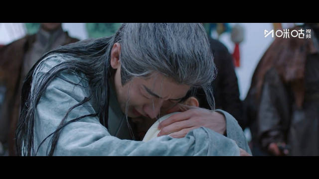 成毅无声哭戏演绎撕心裂肺，徐璐血泊牺牲戳人心
