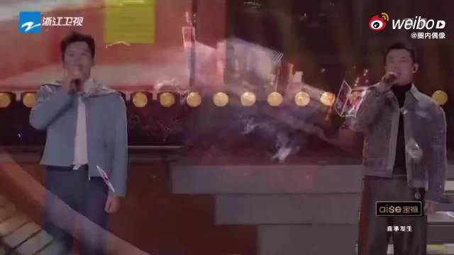 李晨郑恺跑调薛之谦脱裤，跨年晚会真实名场面引期待