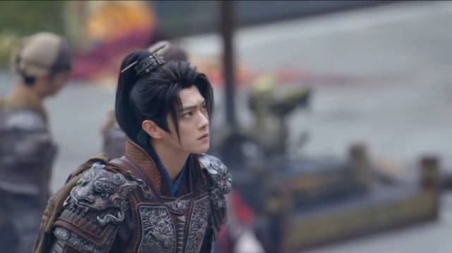 许凯新剧火场追凶片段曝光，演绎霸气李嶷