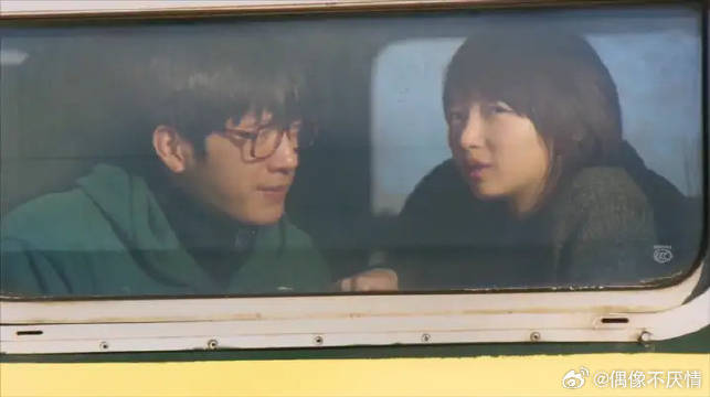 周冬雨碰见真爱，本是让人羡慕的恋情，最后却虐心了