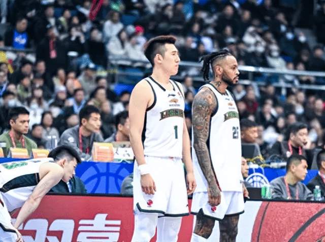 CBA常规赛：北京首钢94-81力克辽宁本钢 周琦与三后卫联手爆发