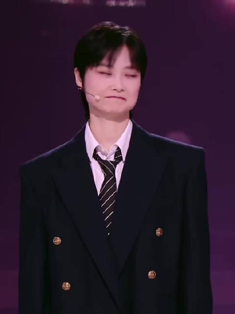 脱口秀伴我成长，欢笑中与朋友共鸣