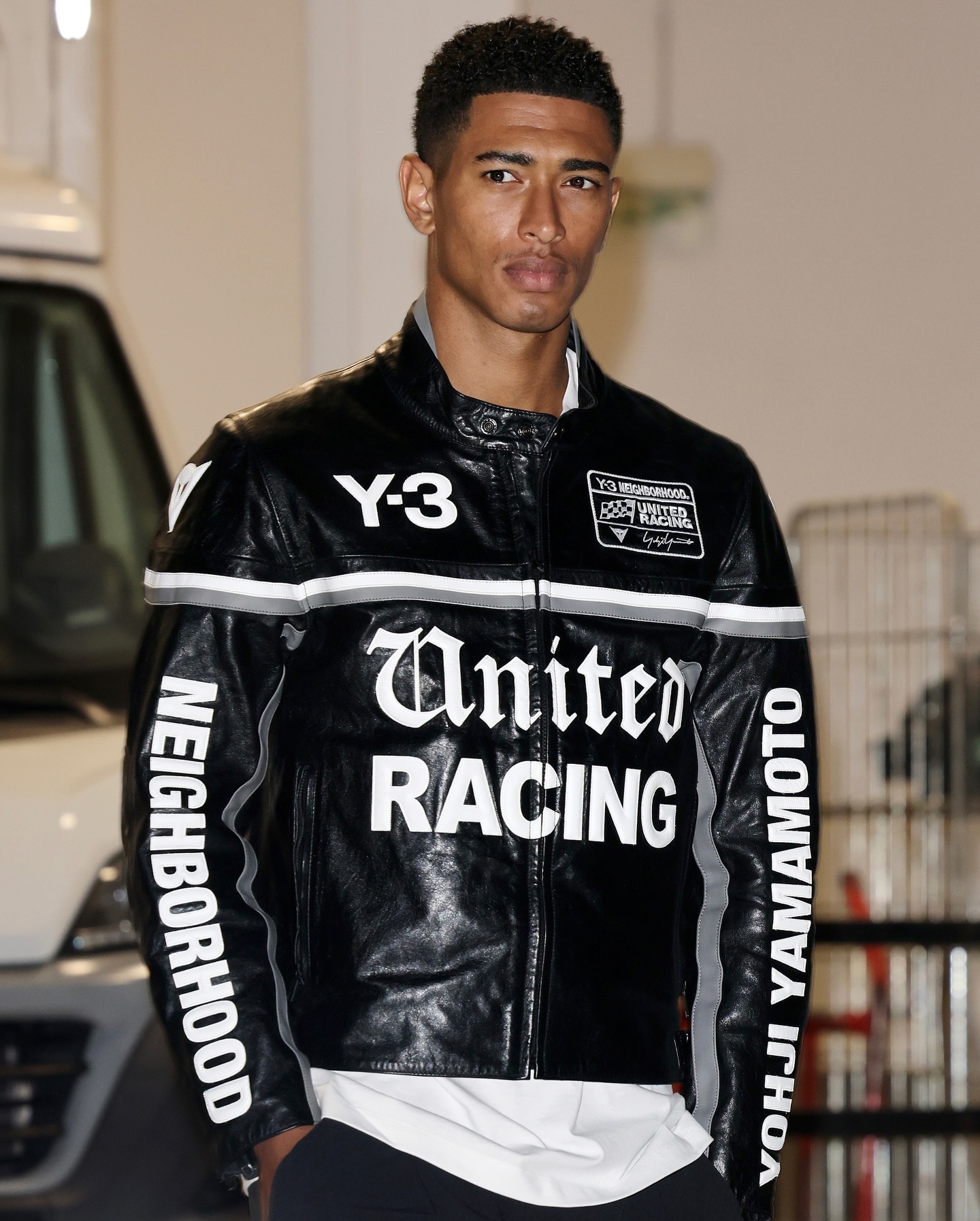 贝林厄姆昨天离开adidas世界杯拍摄活动