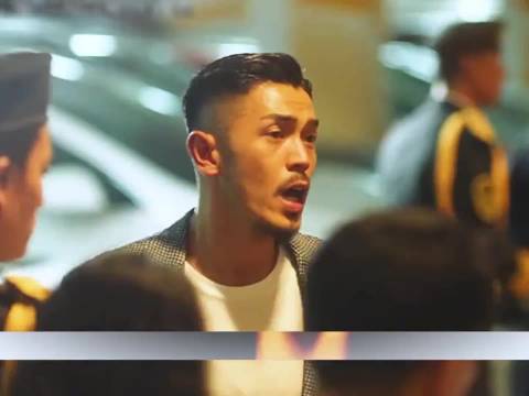 一句话点睛：既虚荣又清高