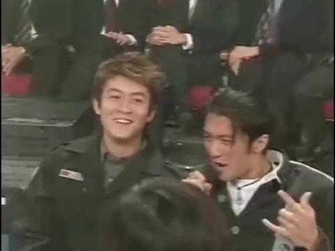 21岁时的谢霆锋和陈冠希、张柏芝坐一起，王菲差点哭出声来