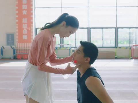 《炽道》热播，金晨王安宇演绎姐弟恋