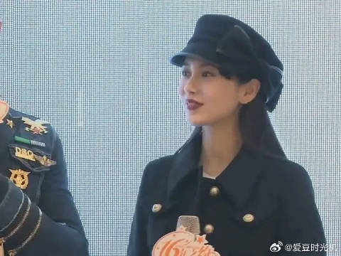 生活远比想象中委屈 但是你也远比想象中更强大