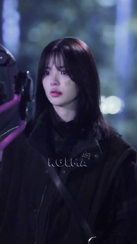 杨超越《今天是太阳雨》路透曝光，清冷破碎感引热议