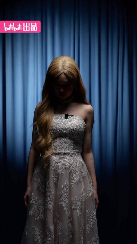 沈佳润带伤坚持完成B站跨晚录制